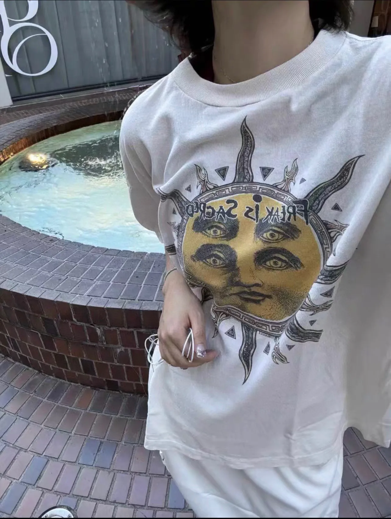 CACTUS PLANT FLEA MARKET x SAINT Mxxxxxx SUN SS TEE/WHT CPFM joint model Four-eye sun printed short sleeves Off-white S-XL Cylindrical fabric without side seams 220g high weight OE yarn ⚠️Note: It is almost meaningless if it is not a cylindrical fabric Customized CPFM joint main mark/wash mark/little angel anti-counterfeiting label Original-level printing factory Top purchasing level